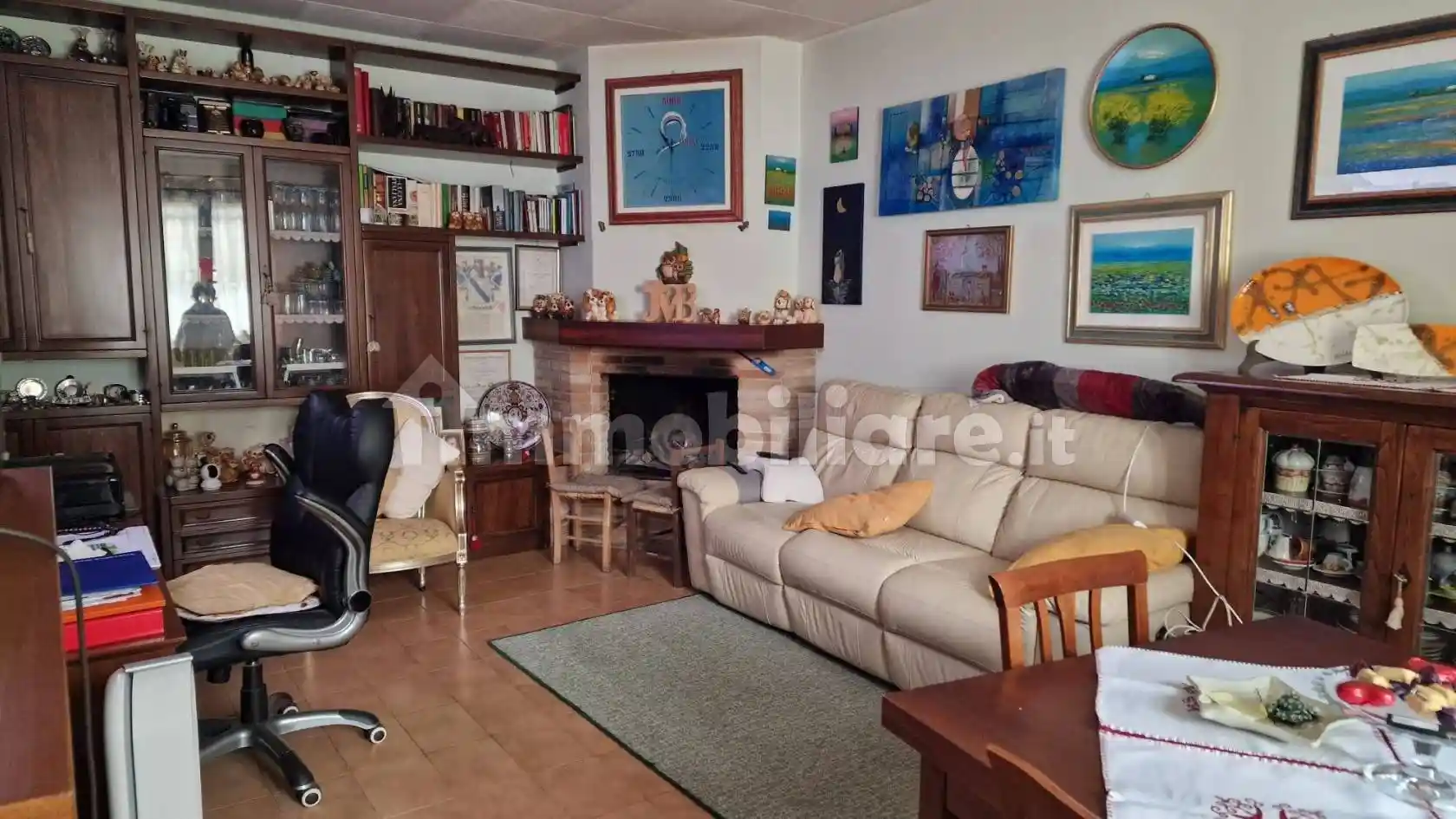 Casa indipendente in vendita a Foligno