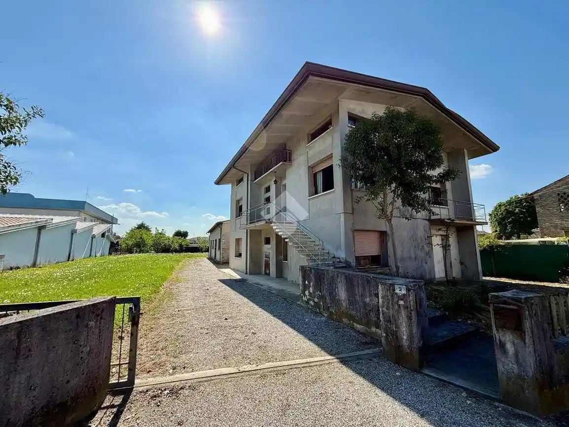 Casa indipendente in vendita a Chions