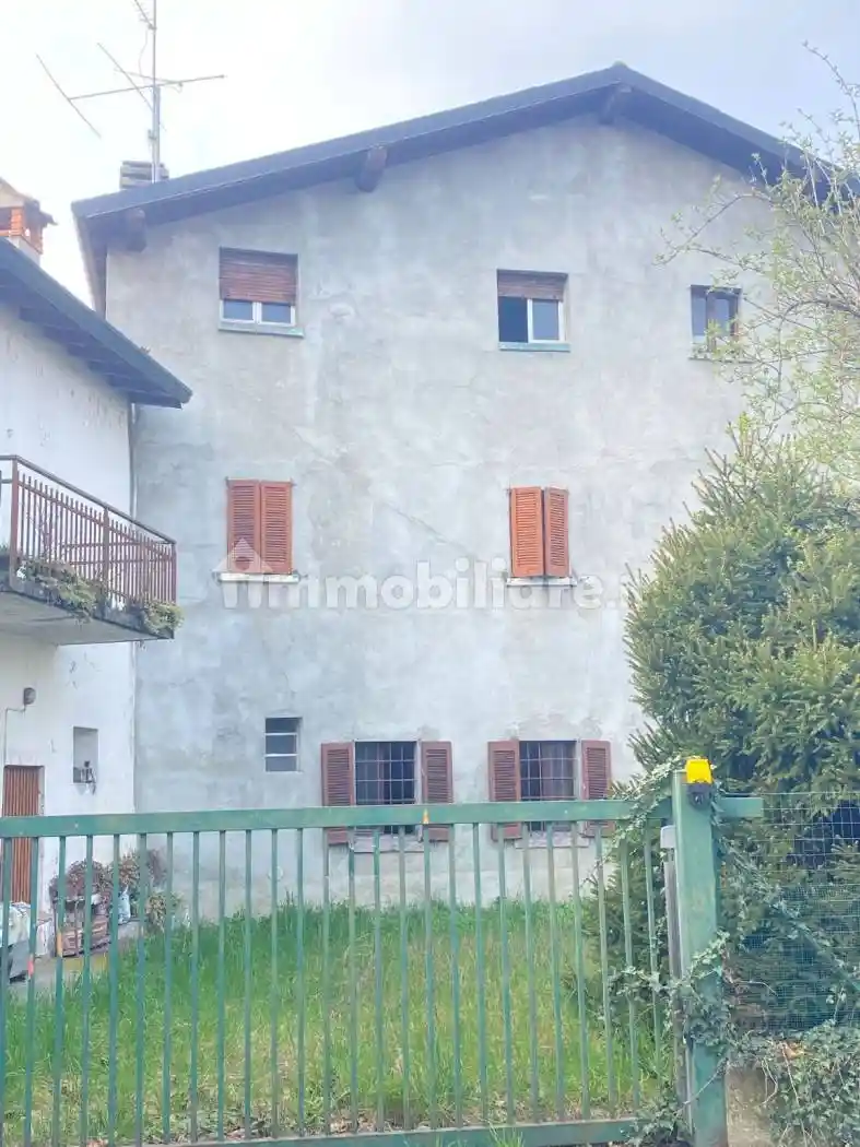 Rustico - Casale in vendita a Rogeno
