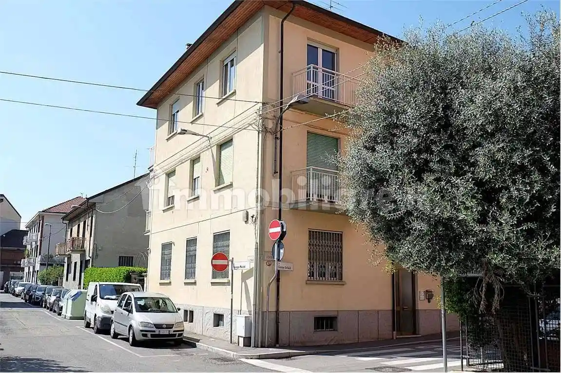Appartamento in vendita a Grugliasco