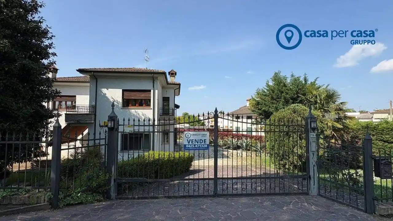Villa in vendita a Polesella