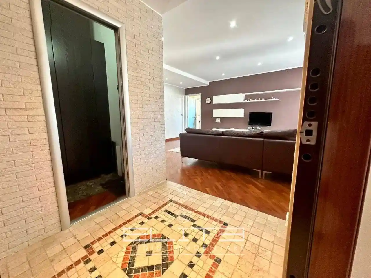 Appartamento in vendita a Ancona