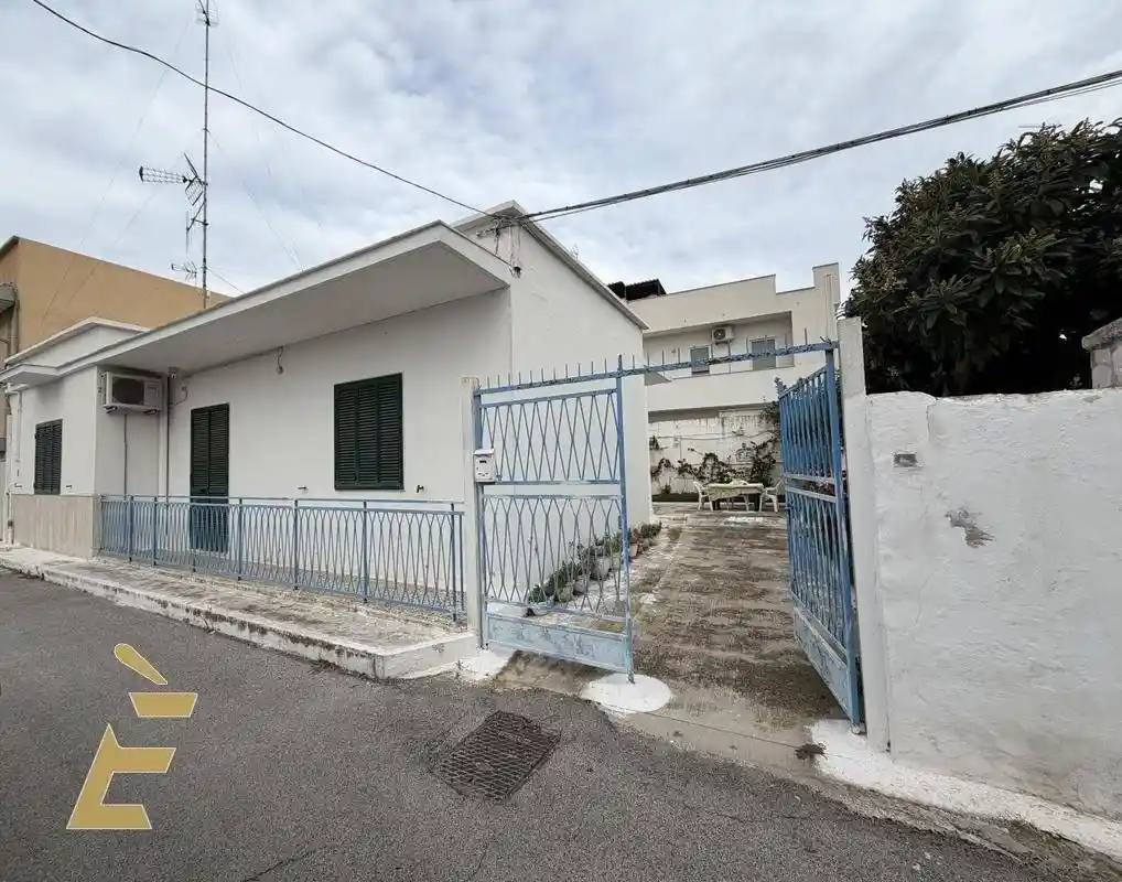 Villa in vendita a Bari