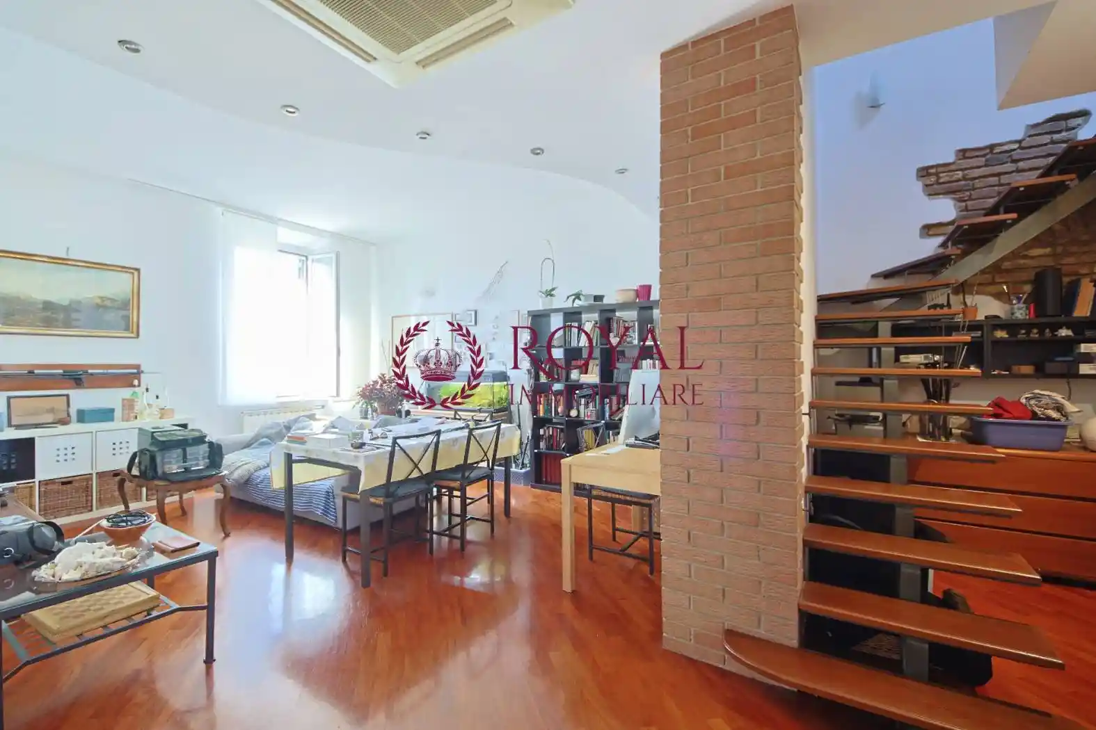 Appartamento in vendita a Livorno