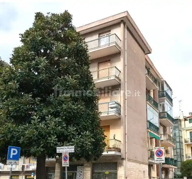 Appartamento in vendita a Albisola Superiore