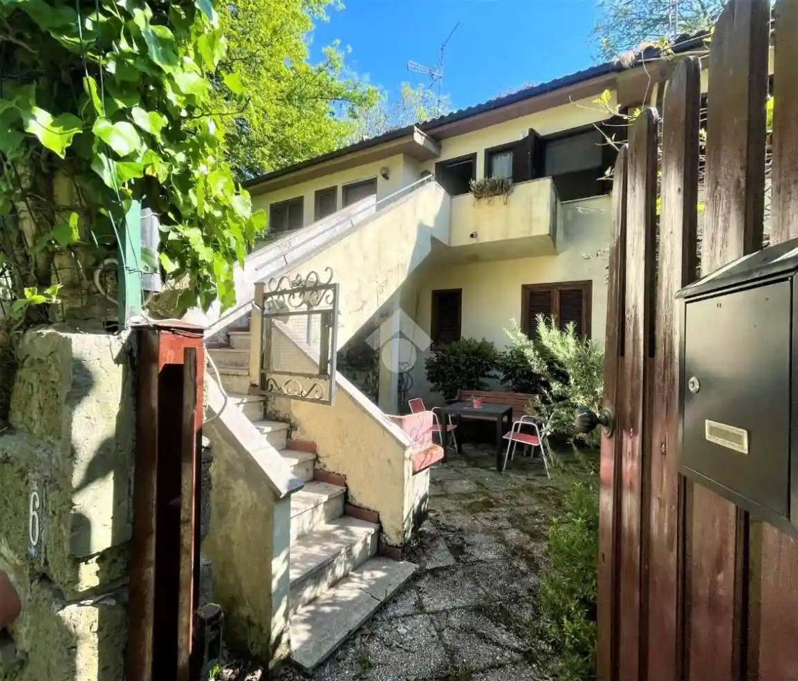 Villetta a schiera in vendita a Valentano
