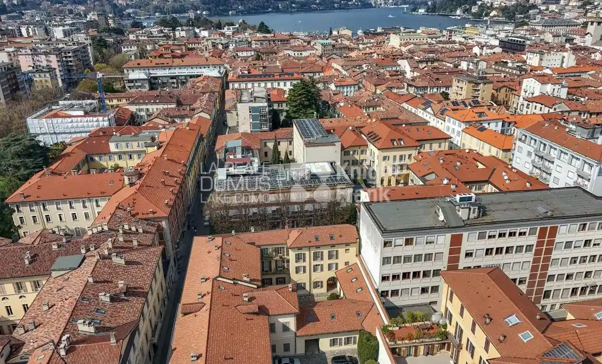 Appartamento in vendita a Como