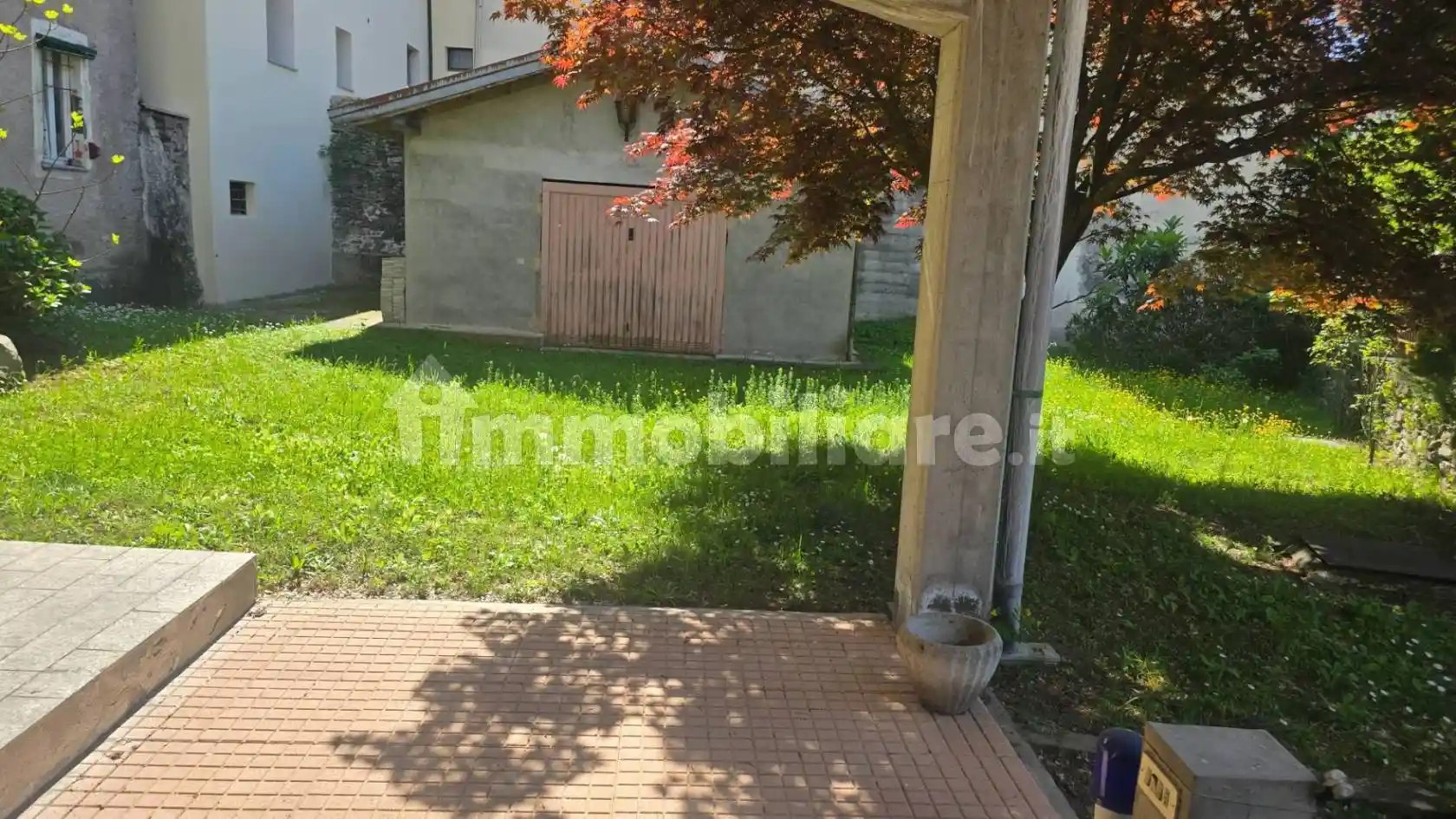 Villa in vendita a Grantola