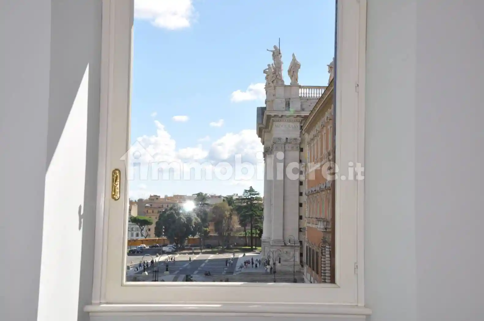 Appartamento in vendita a Roma
