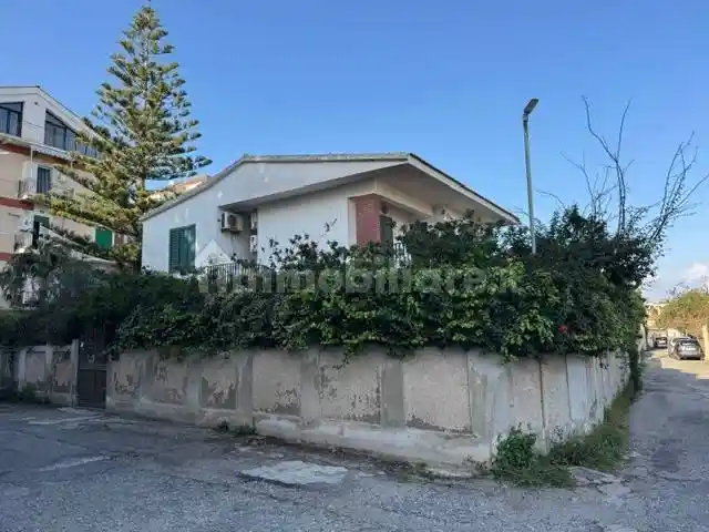Villa in vendita a Messina