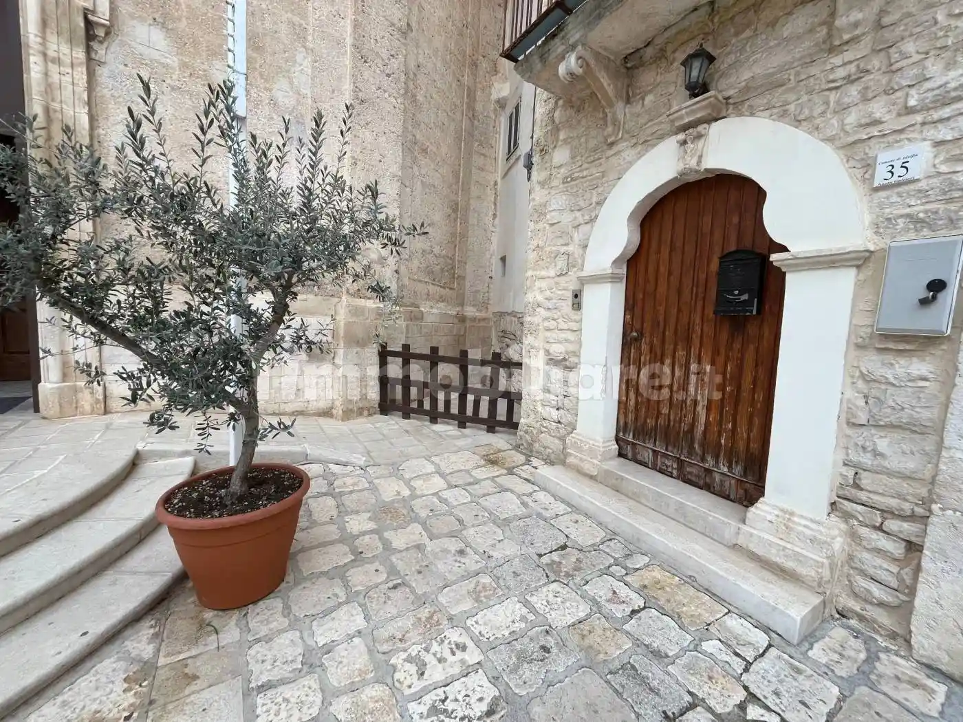 Casa indipendente in vendita a Adelfia