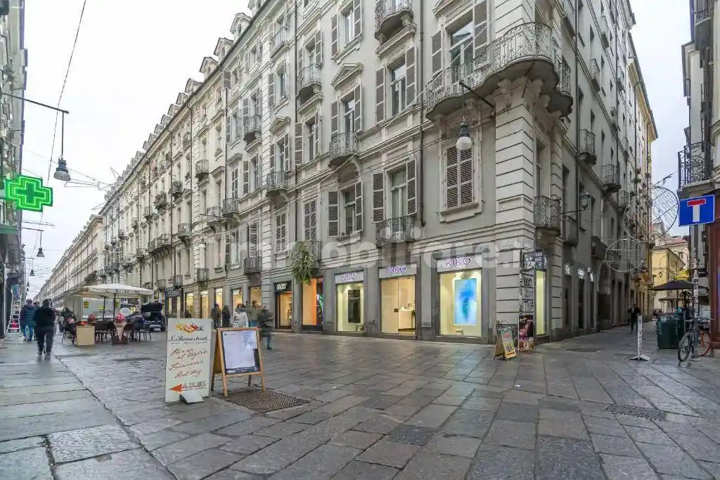 Appartamento in vendita a Torino