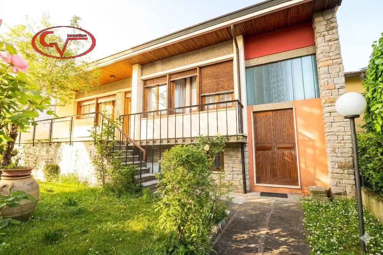 Villa in vendita a San Giovanni Valdarno