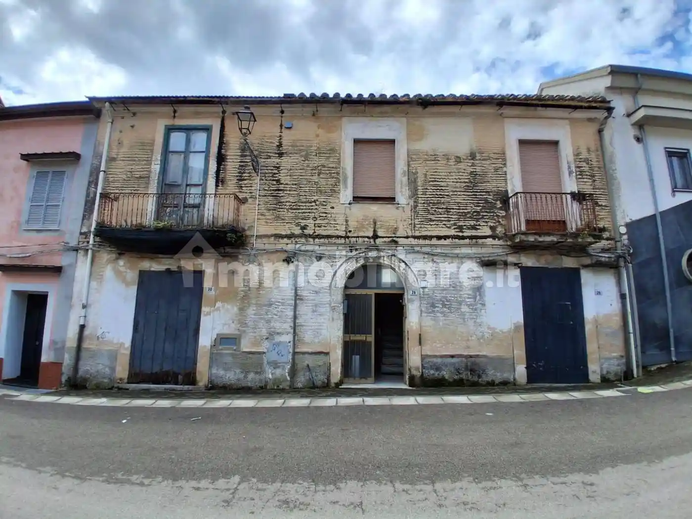 Casa indipendente in vendita a Salerno