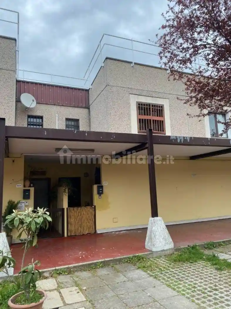Casa indipendente in vendita a Bologna