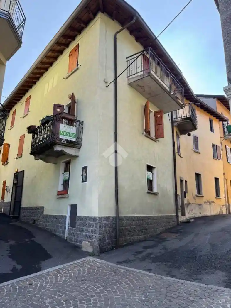Appartamento in vendita a Centro Valle Intelvi