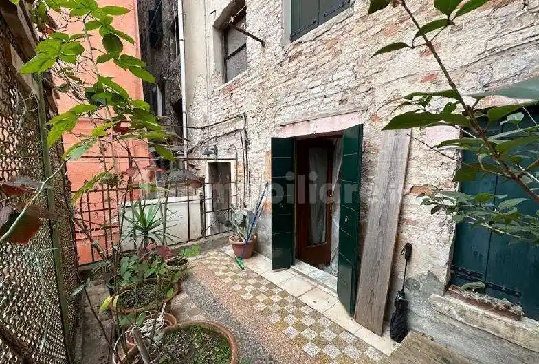 Appartamento in vendita a Venezia