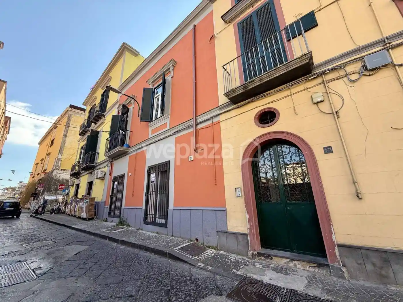 Appartamento in vendita a Napoli