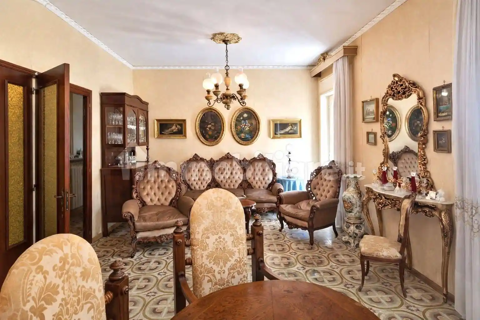 Appartamento in vendita a Casoria