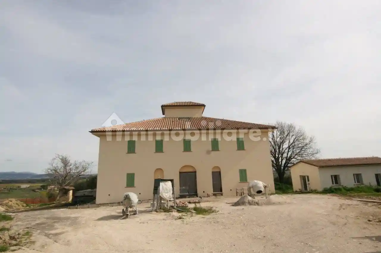 Rustico - Casale in vendita a Marsciano