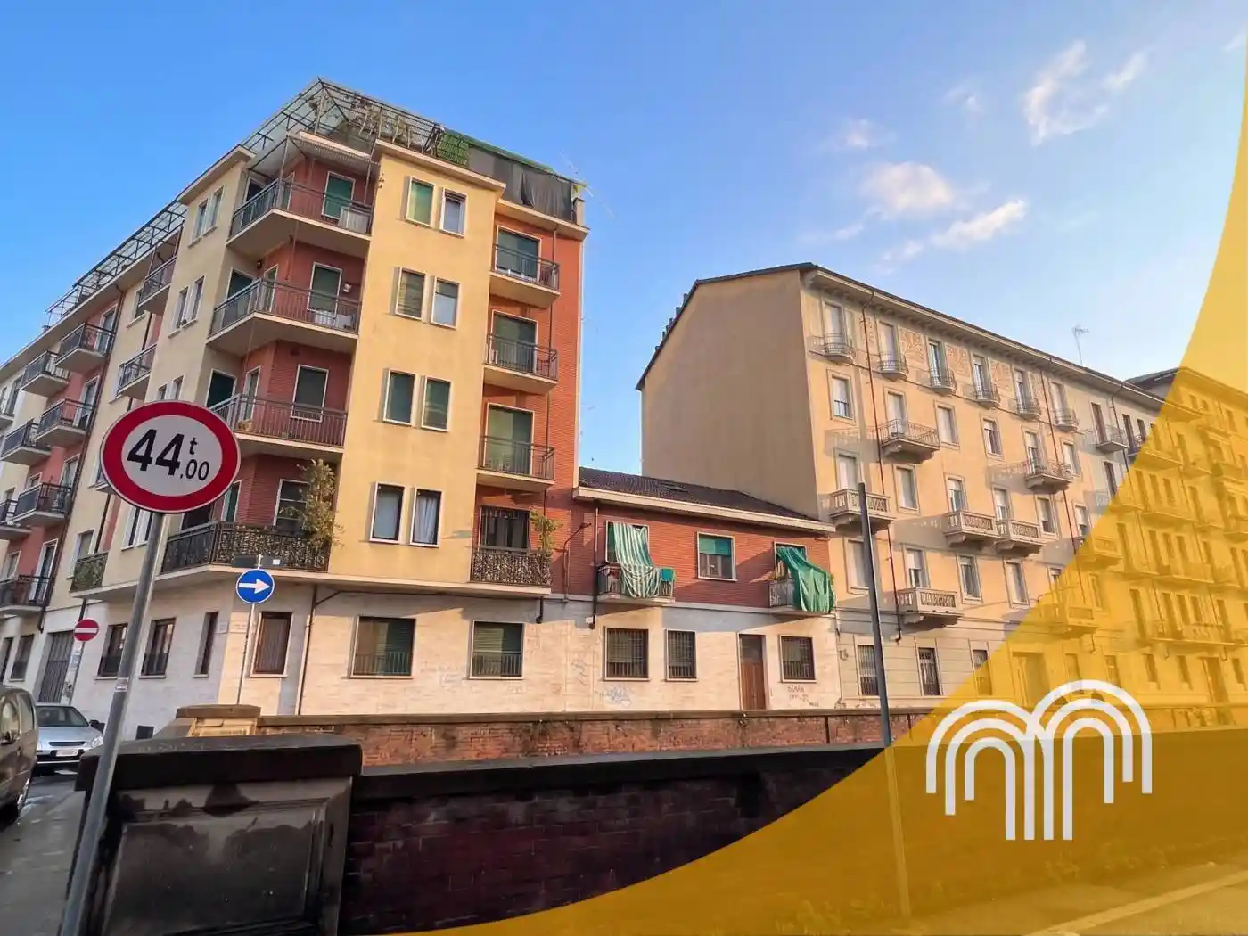 Palazzo - Edificio in vendita a Torino