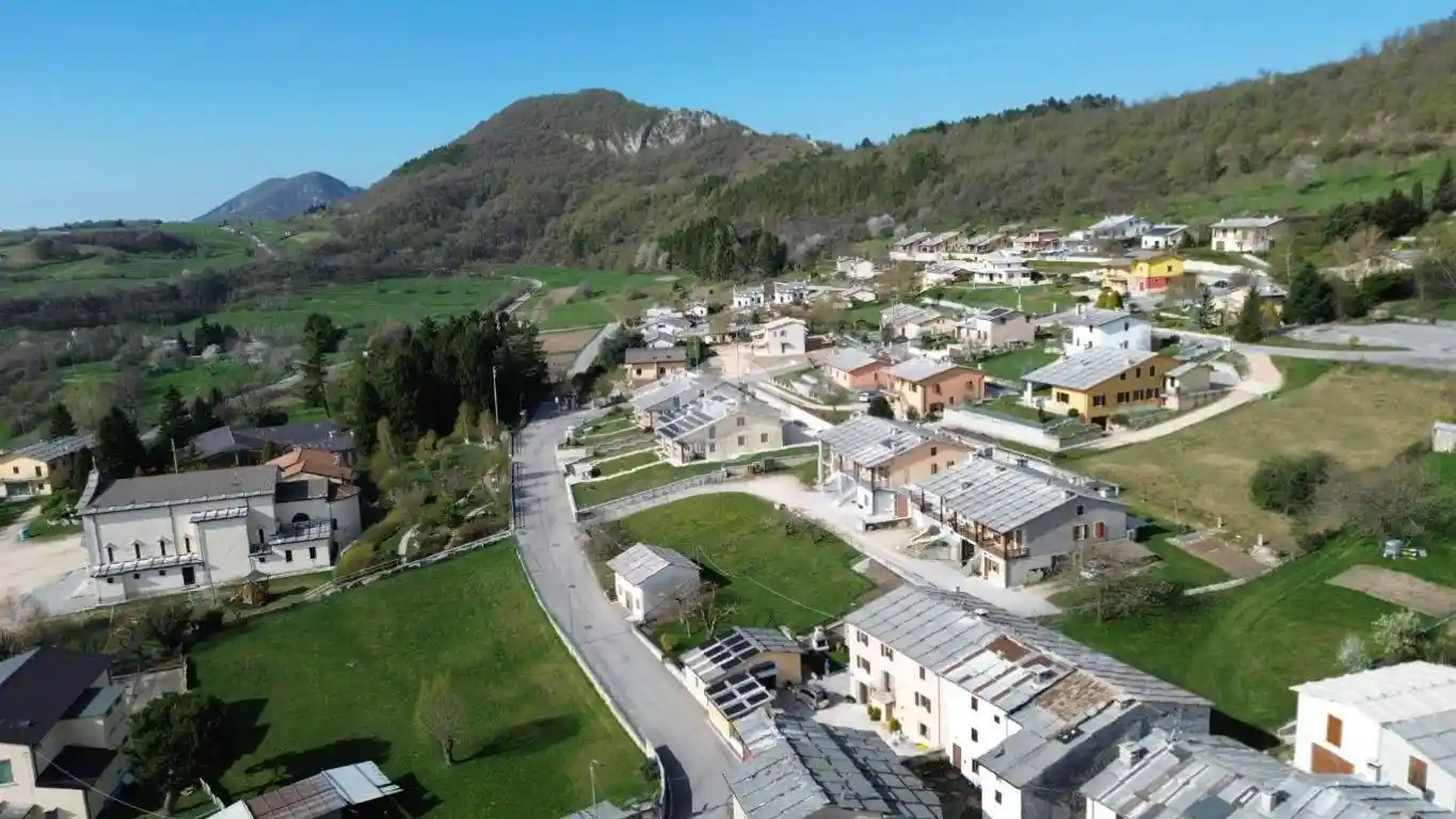 Rustico - Casale in vendita a Fumane