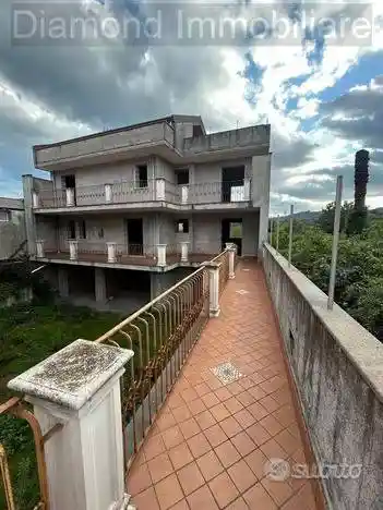 Villa in vendita a Acireale
