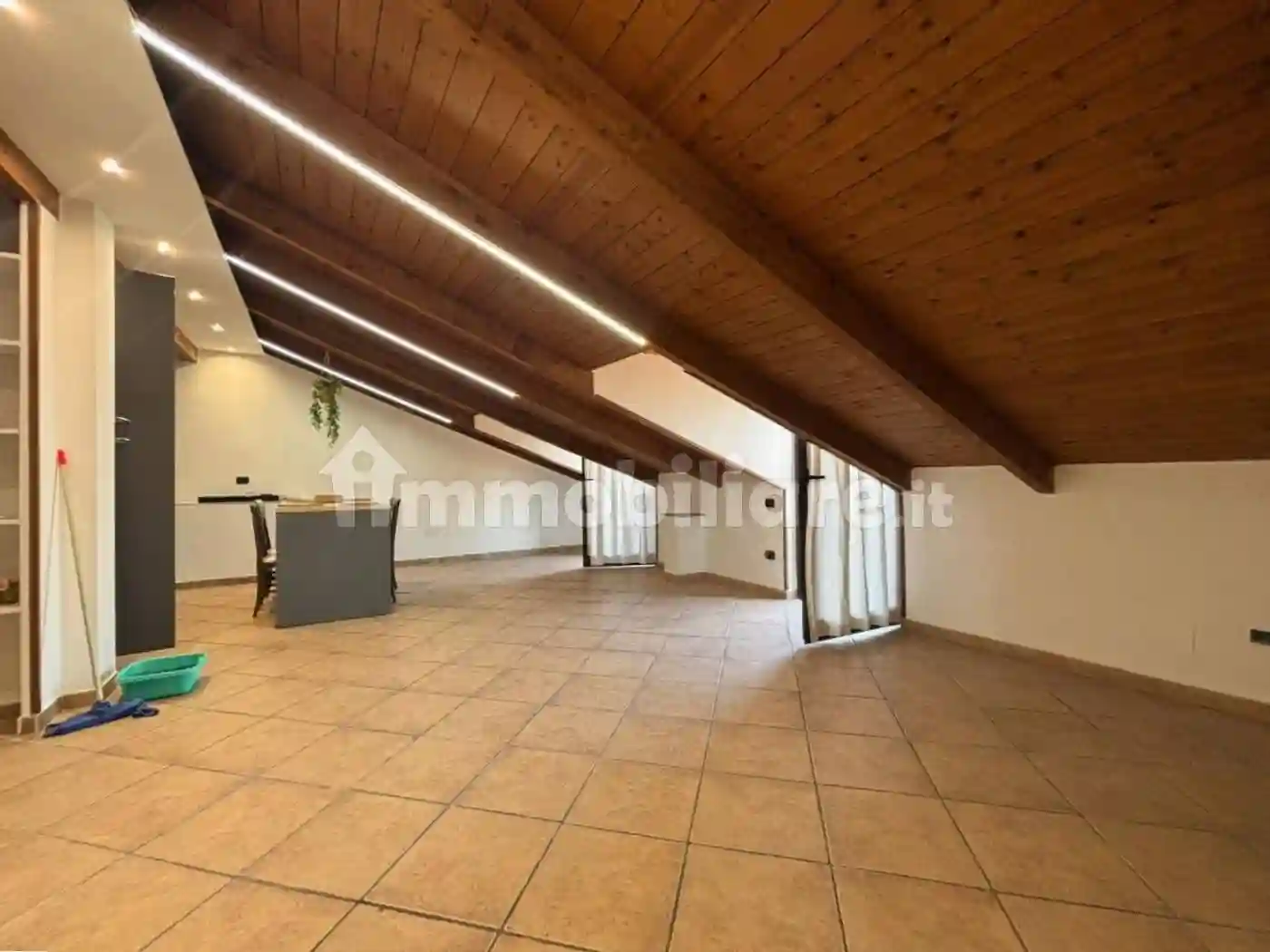 Attico - Mansarda - foto 2