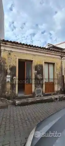 Appartamento in vendita a Piedimonte Etneo