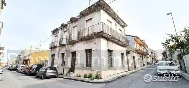 Villa in vendita a Giarre