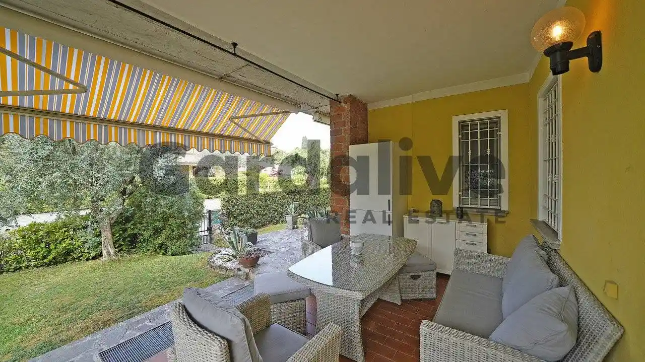 Appartamento in vendita a Soiano del Lago