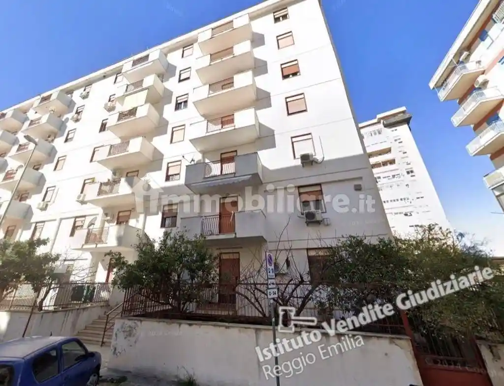 Appartamento in vendita a Palermo