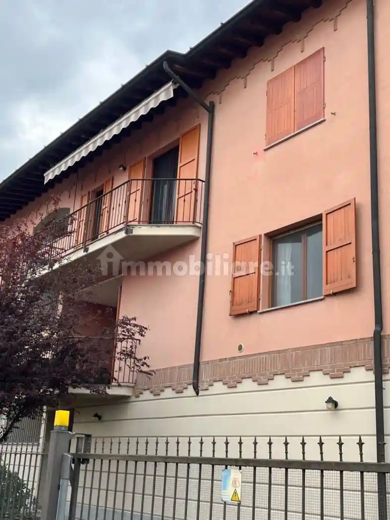 Appartamento in vendita a Pandino