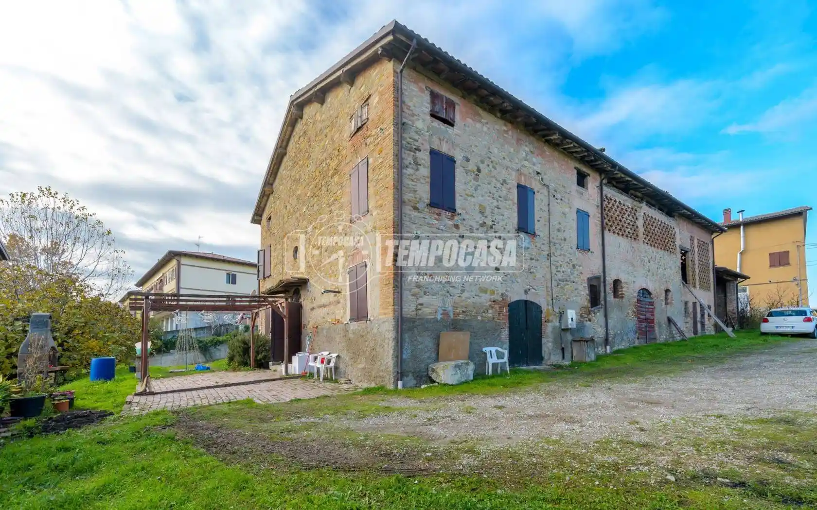 Casa indipendente in vendita a Maranello