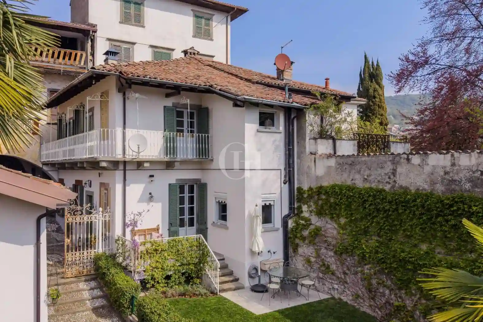 Villa - foto 2
