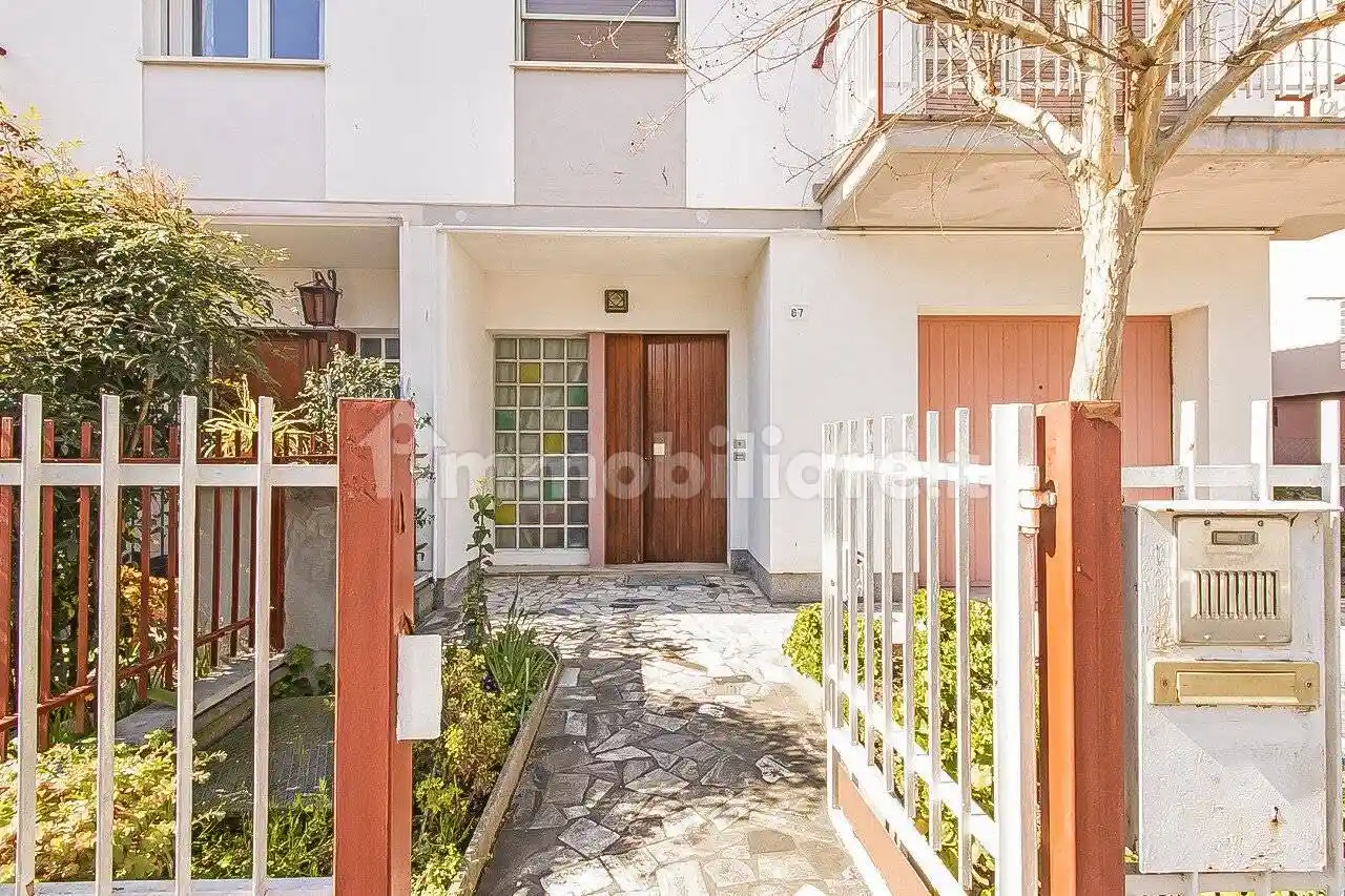 Casa indipendente in vendita a Ravenna