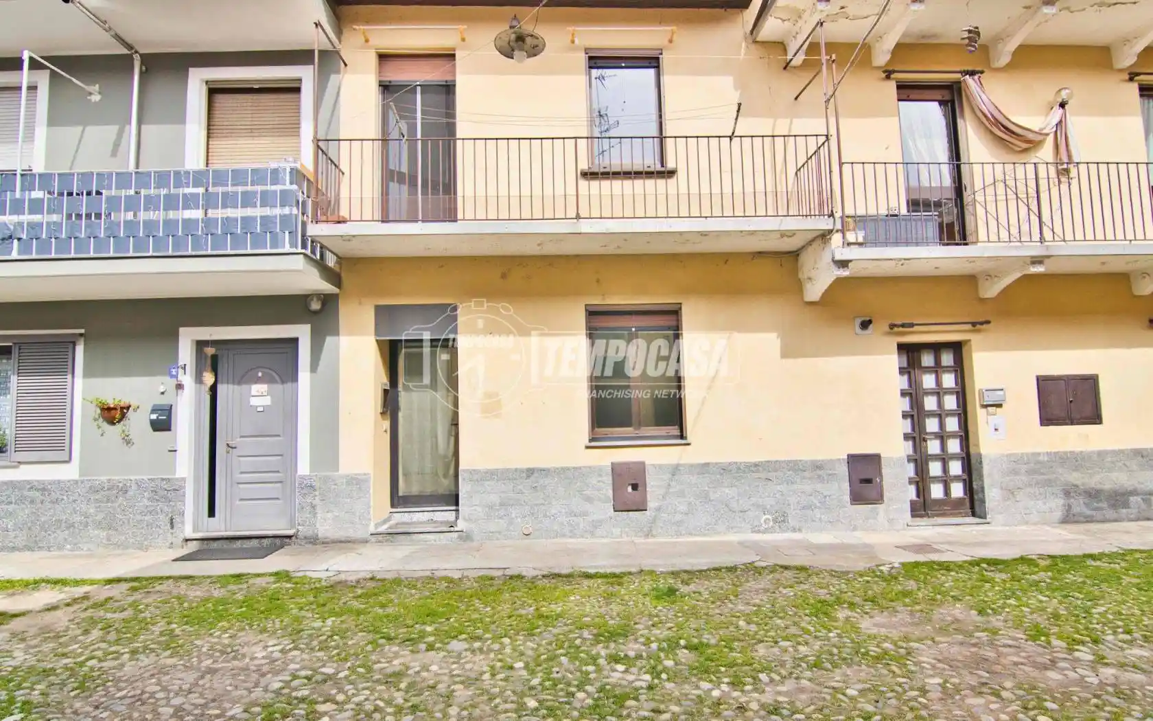 Casa indipendente in vendita a Galliate