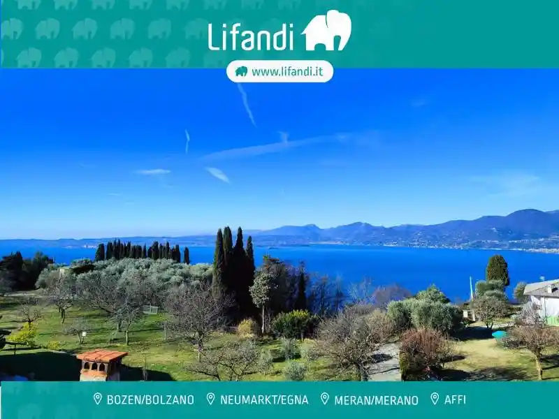 Rustico - Casale in vendita a Torri del Benaco