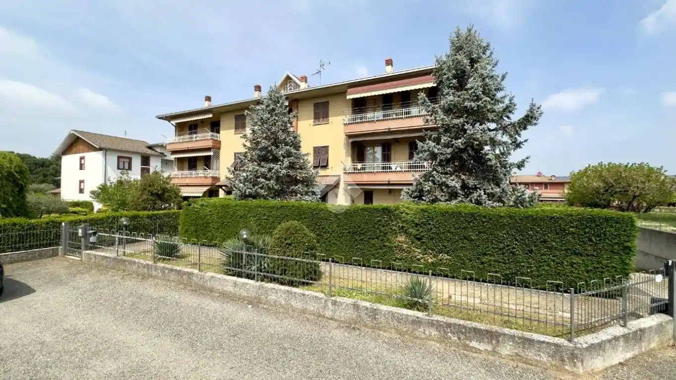 Appartamento in vendita a Pasturana