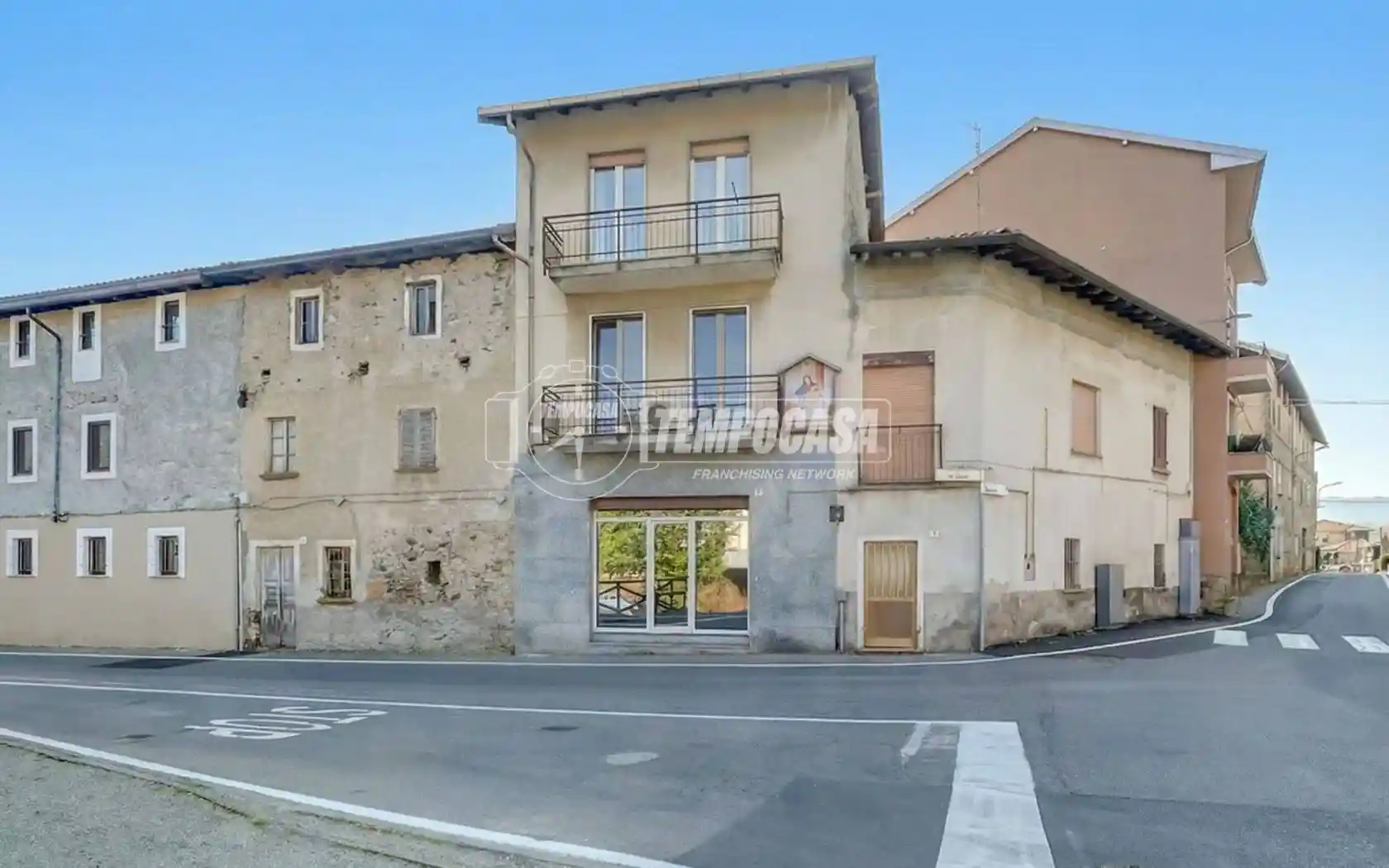 Casa indipendente in vendita a Borgomanero