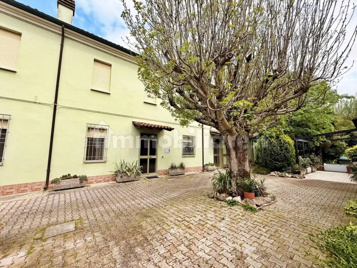 Casa indipendente in vendita a Bagnacavallo