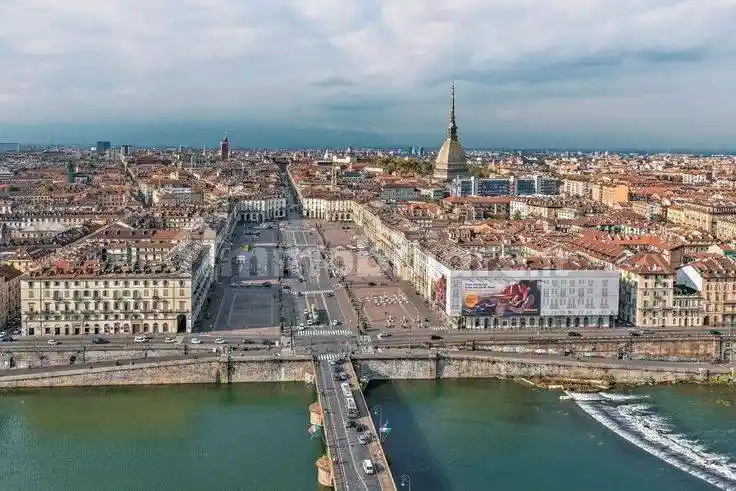 Appartamento in vendita a Torino