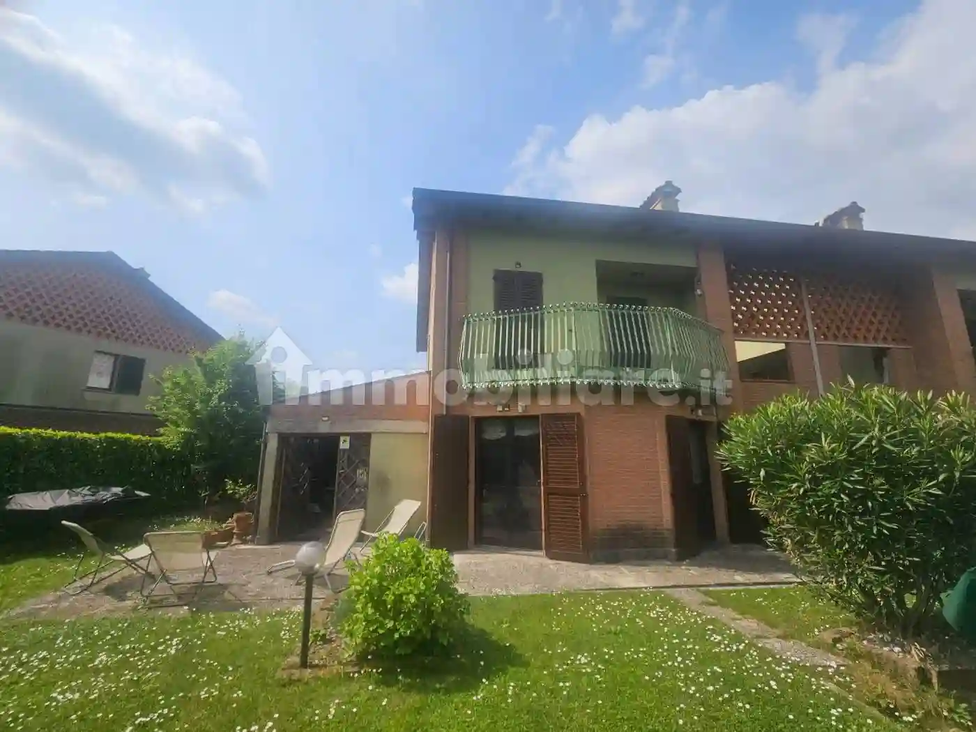 Villa - foto 2