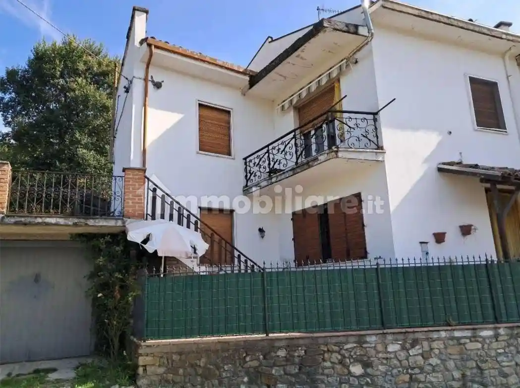 Appartamento in vendita a Godiasco Salice Terme