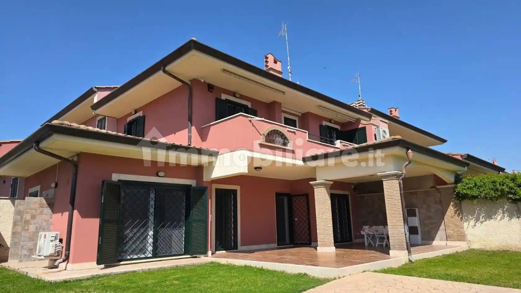 Villa in vendita a Anzio