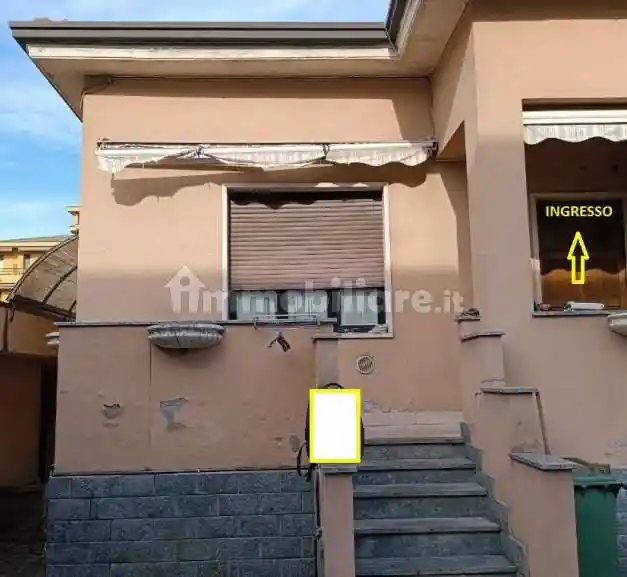Casa indipendente in vendita a Vedano al Lambro