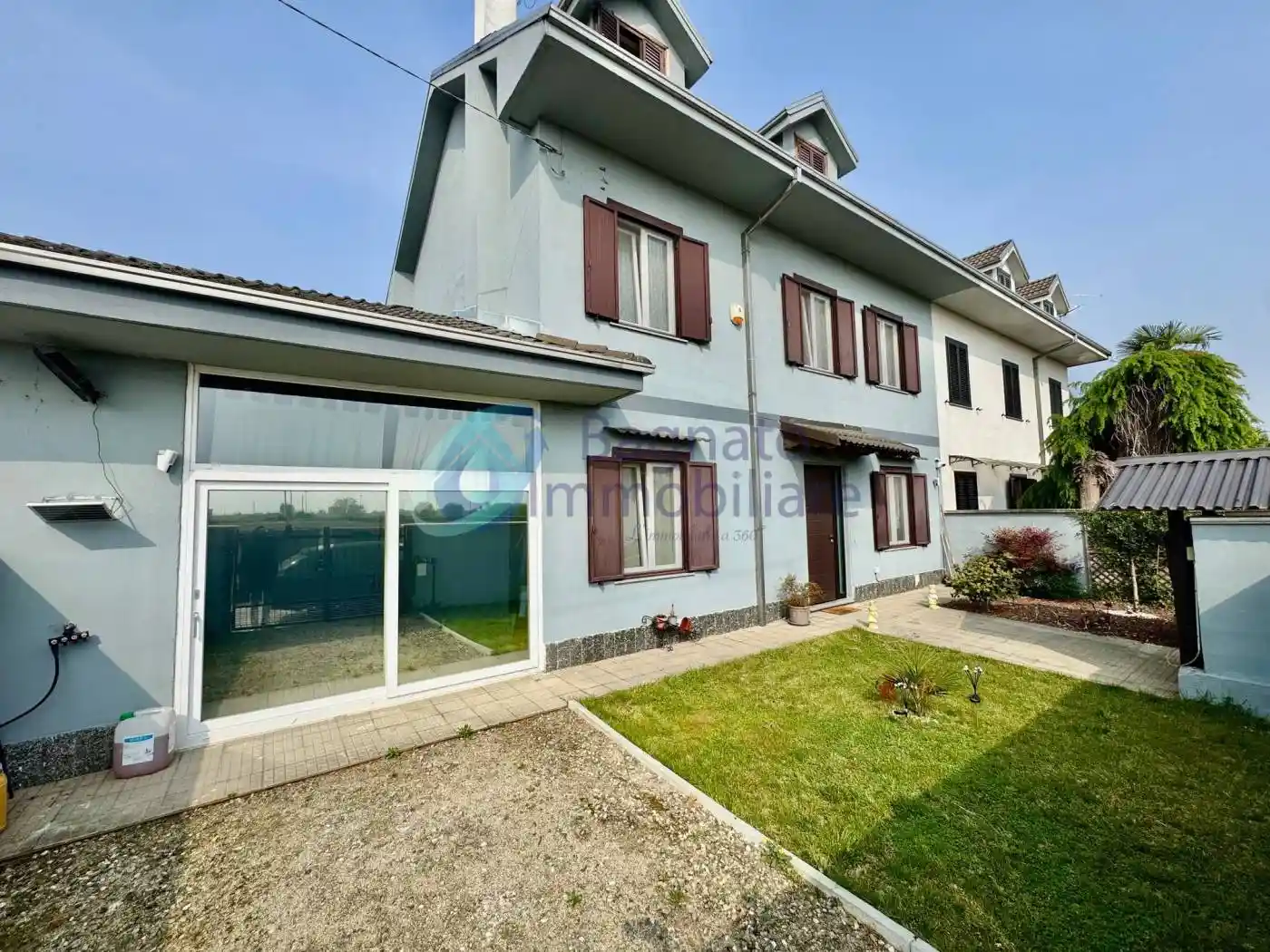 Villa in vendita a Borgo Vercelli