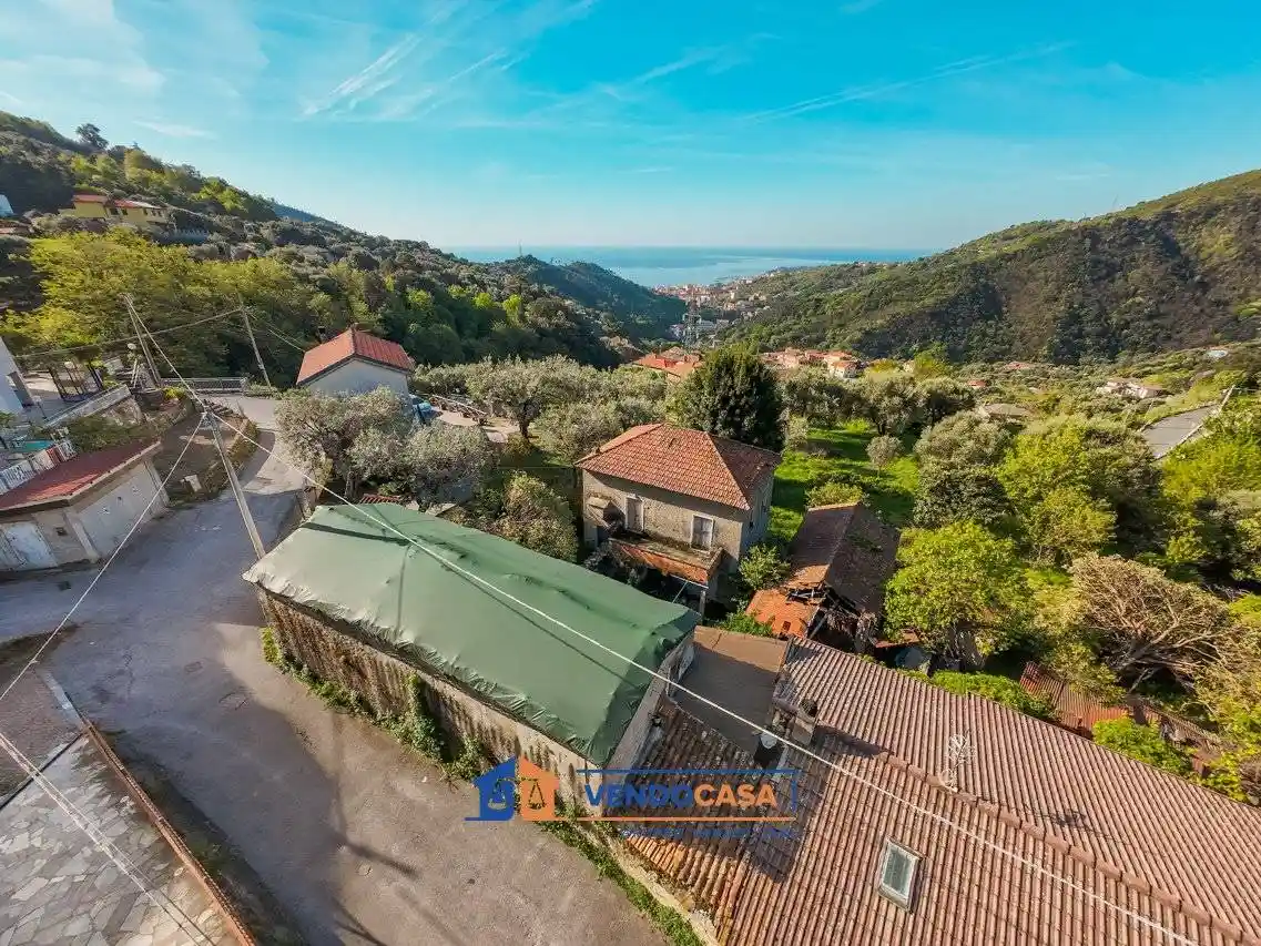 Rustico - Casale in vendita a Varazze