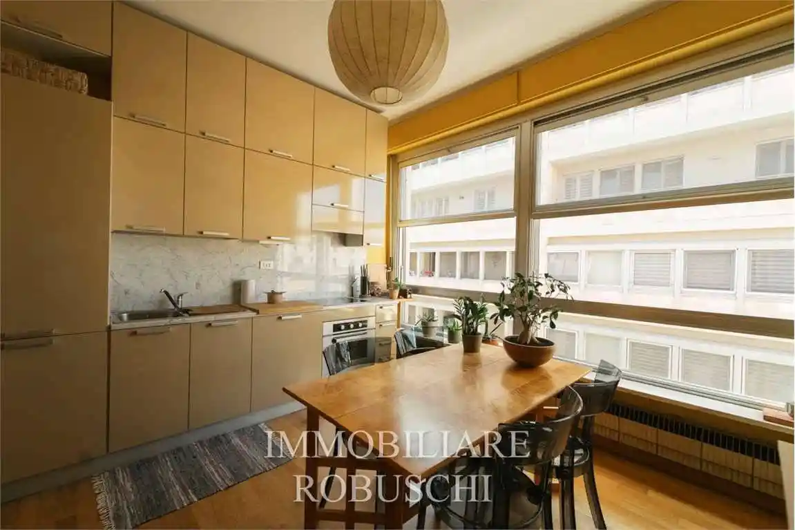 Appartamento in vendita a Livorno