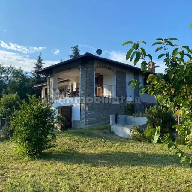 Villa in vendita a Monastero Bormida